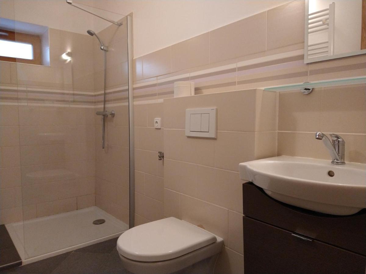 Apartmany Maly Mnich Mníšek pod Brdy 外观 照片