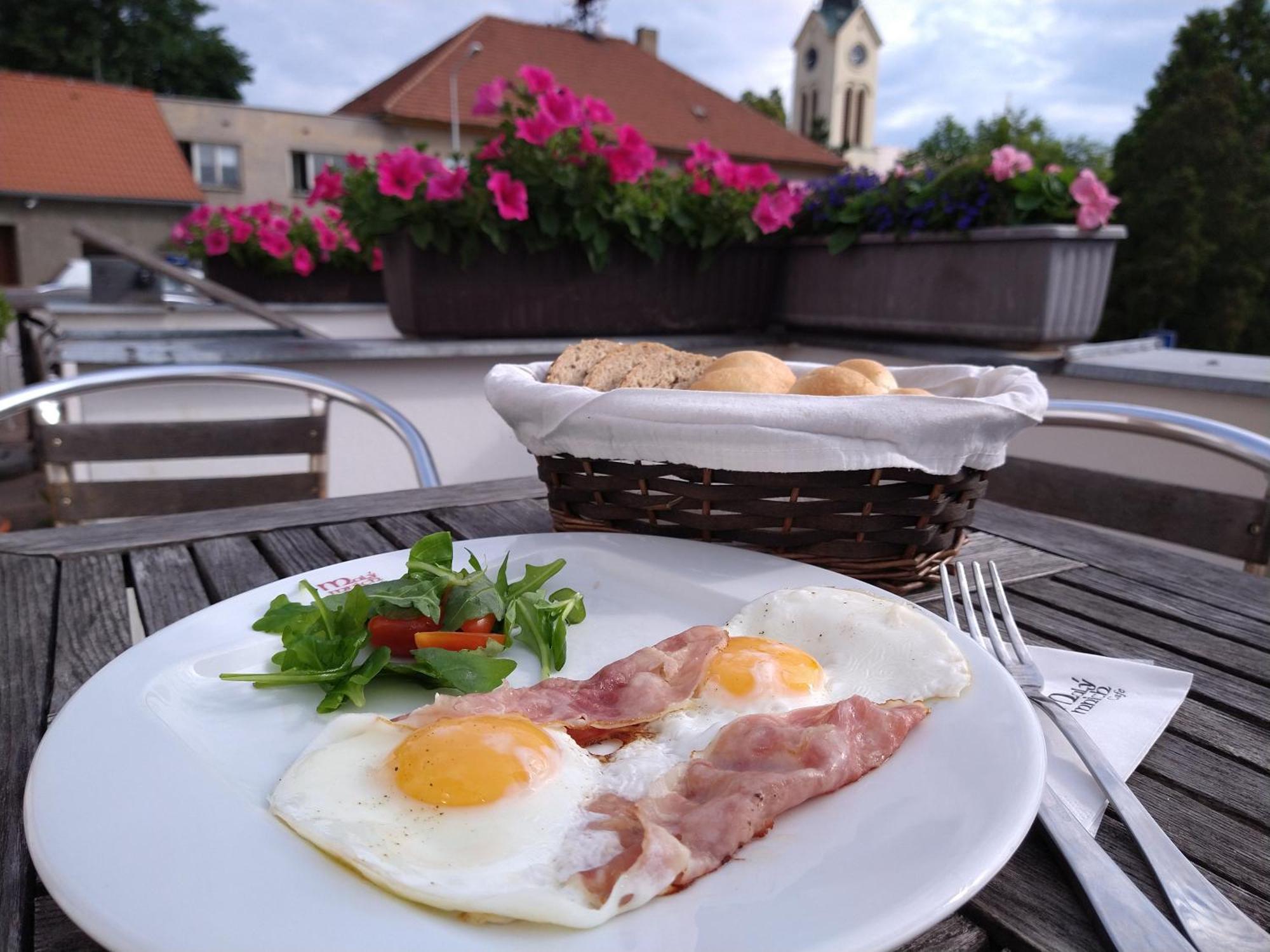Apartmany Maly Mnich Mníšek pod Brdy 外观 照片